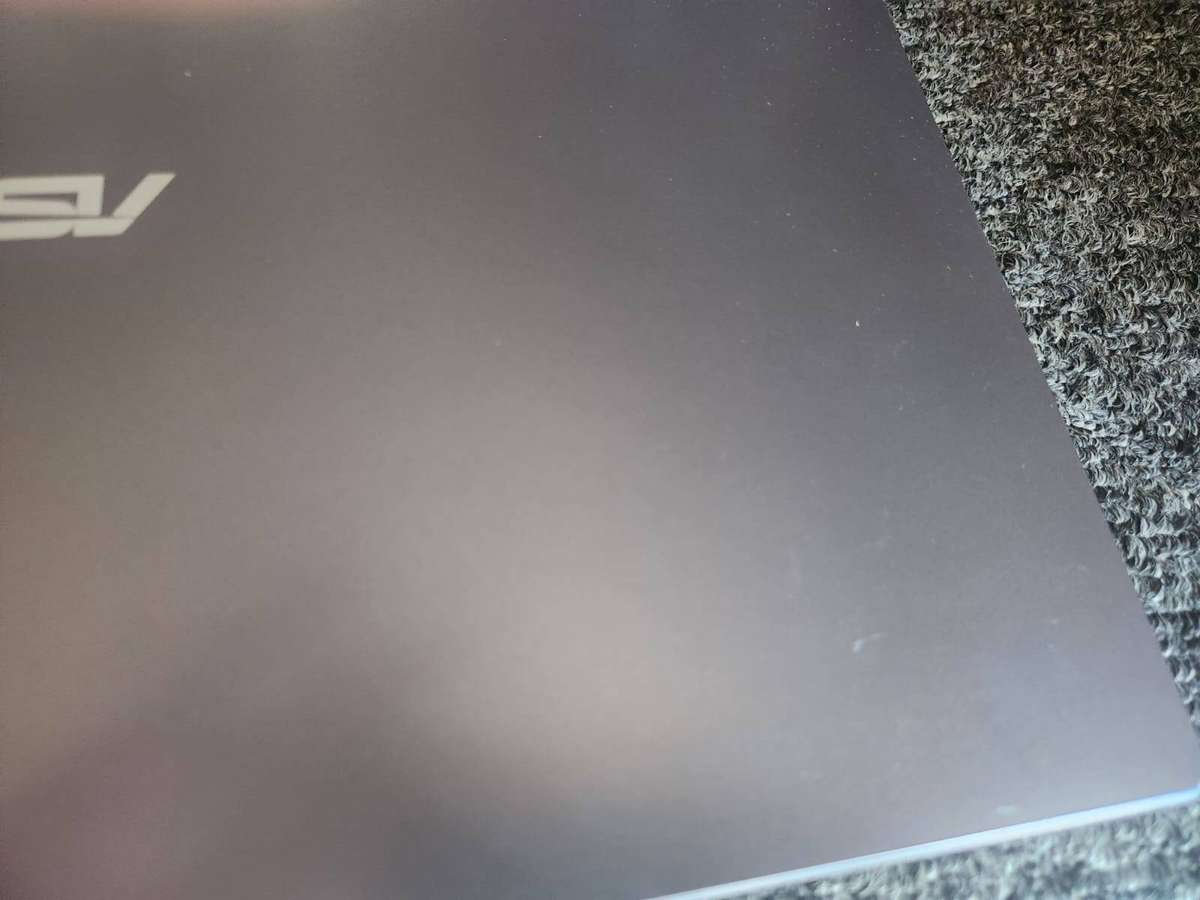 Asus Vivobook X515EA Intel Core I5 11th Gen + Free Laptop Bag