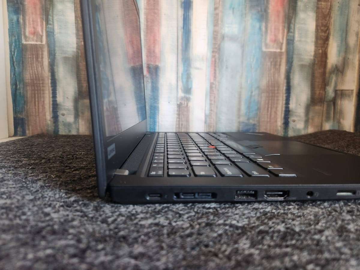 Lenovo ThinkPad T14 Gen 1 AMD Ryzen 5 Pro + Free Laptop Bag