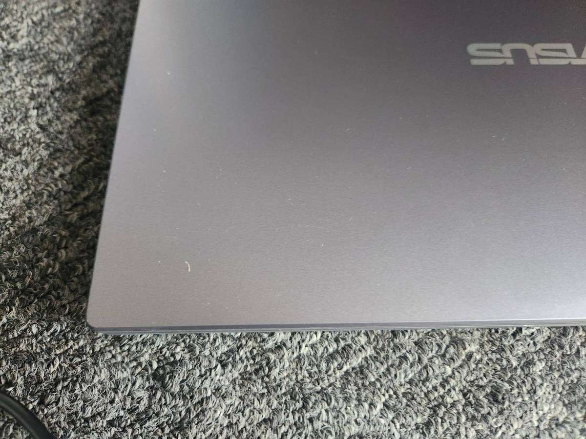 ASUS Vivobook X515 9th Gen Intel Celeron + Free Laptop Backpack