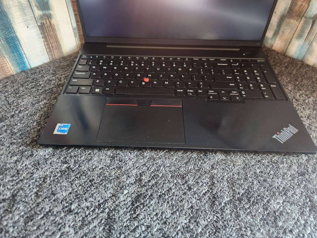 Lenovo ThinkPad E16 G1 Intel Core I5 13th Gen + Free Laptop Bag