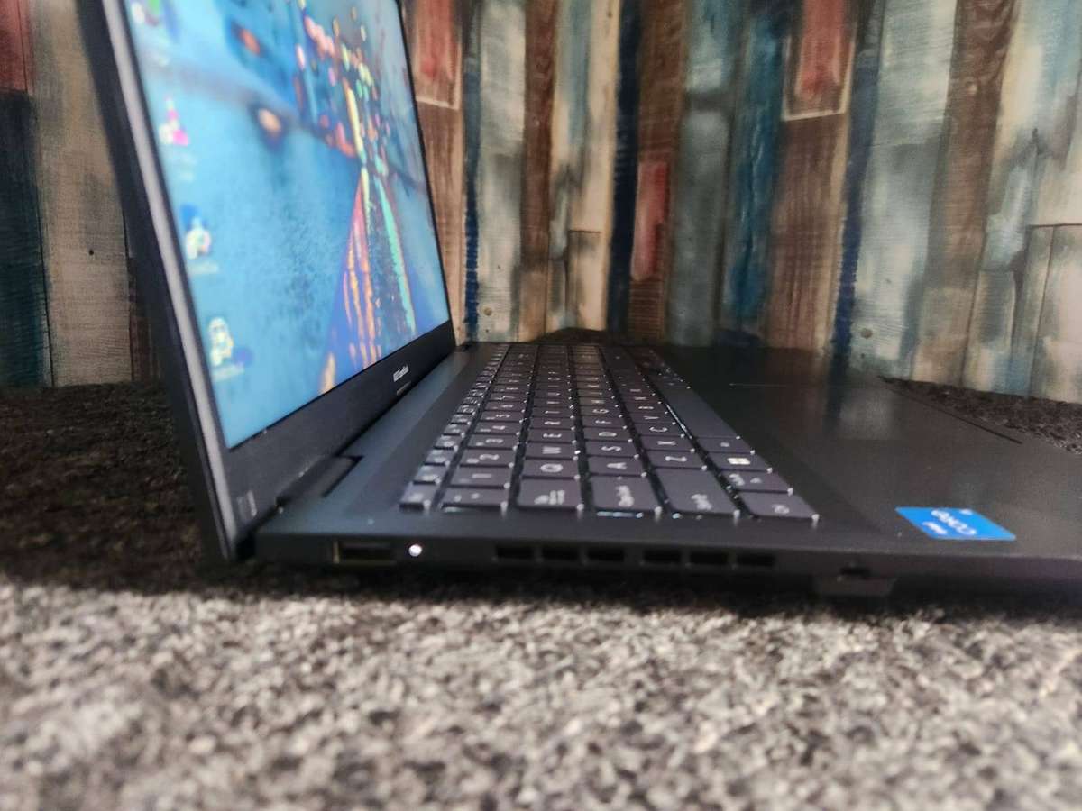 Asus Expertbook i5 13th Gen + Free Laptop Bag