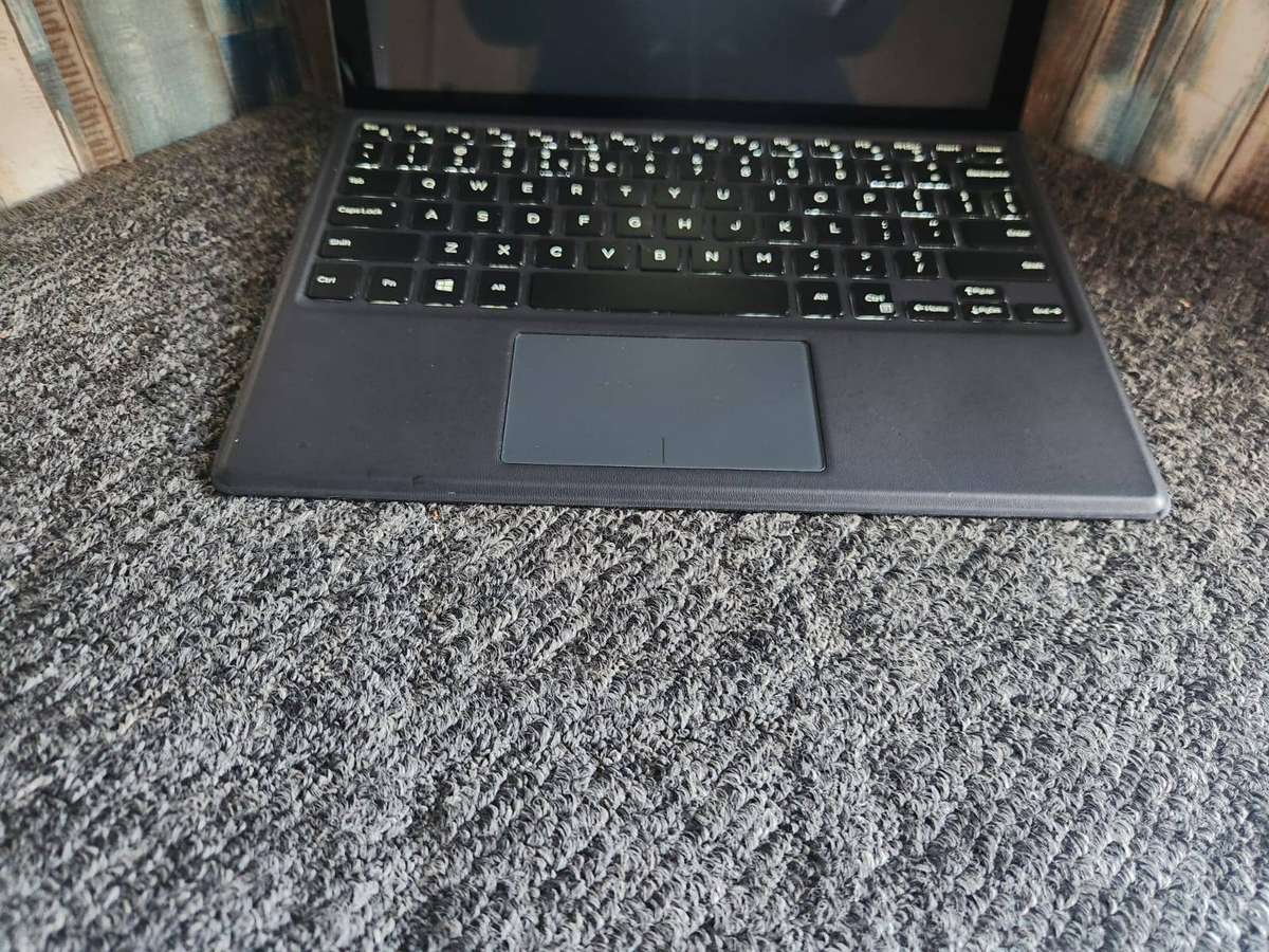 Dell Latitude 5290 2-in-1 Intel Core I5 + Free Laptop Bag