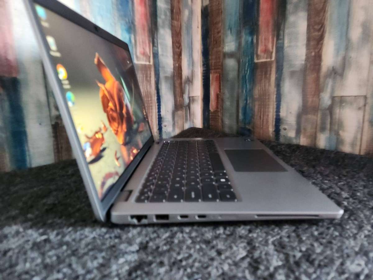Dell Latitude 5440 Intel Core i7 13th Gen + Free laptop Bag