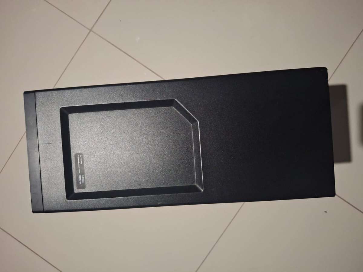 DELL optiplex 7020 mid tower PC case, with fan and optical drive