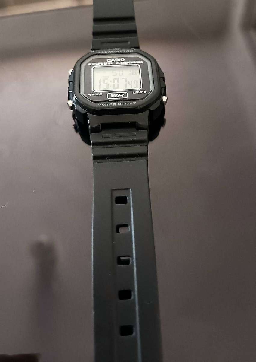 Casio LA20-WH Womans Digital Watch  Hardly Worn, Perfect Condition!