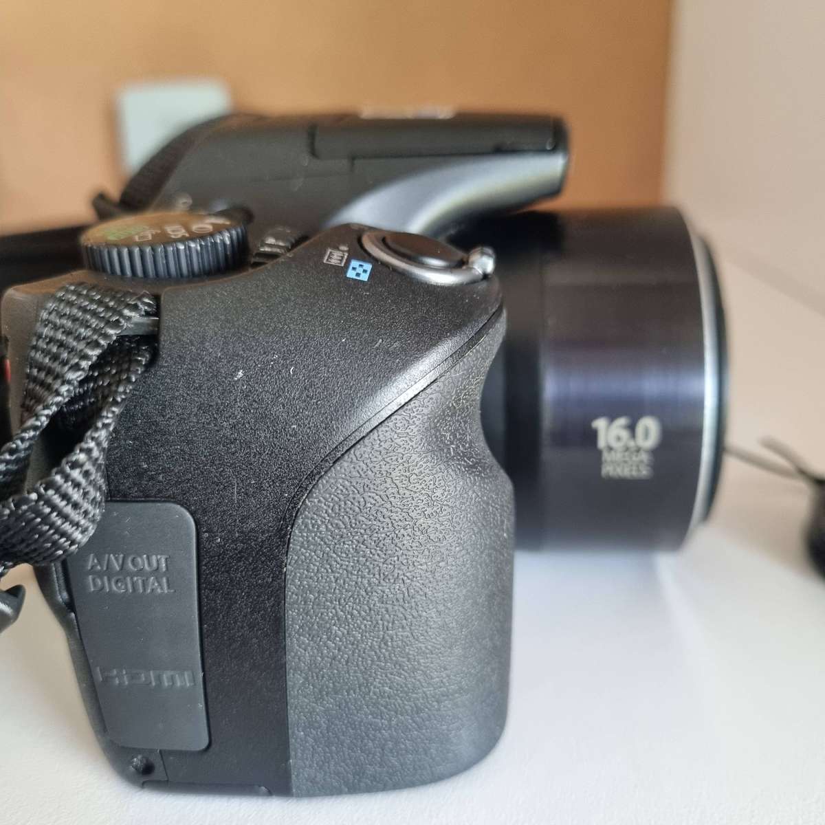 Canon PowerShot SX530 HS | 16.0 MP & 1080p HD - Ultra Zoom Digital Camera