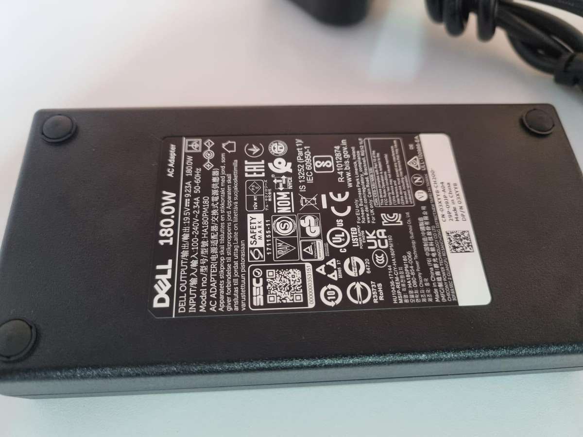 Dell WD19S Docking Station c/w 180W AC Adapter