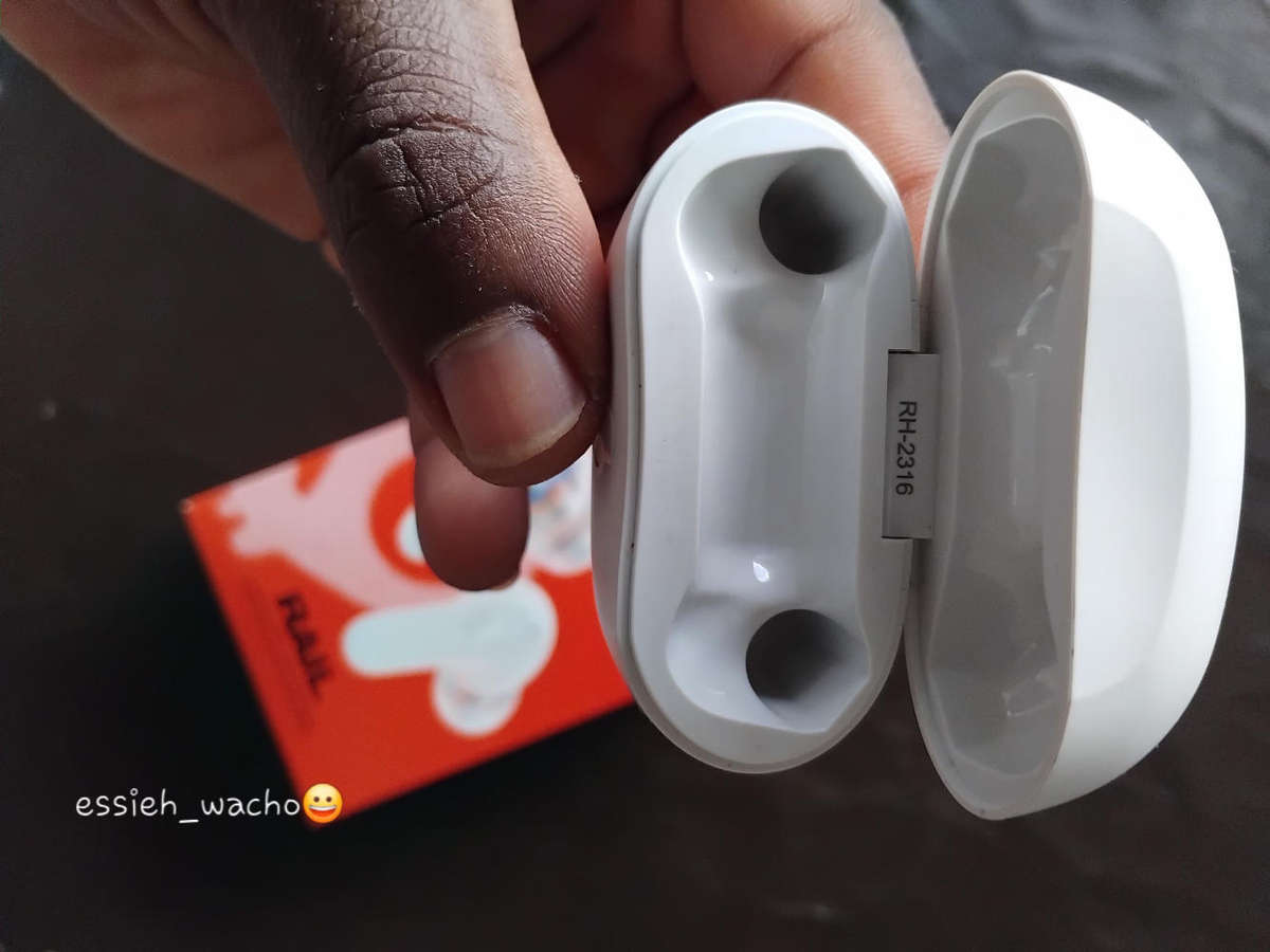 Skullcandy Rail true wireless earbuds