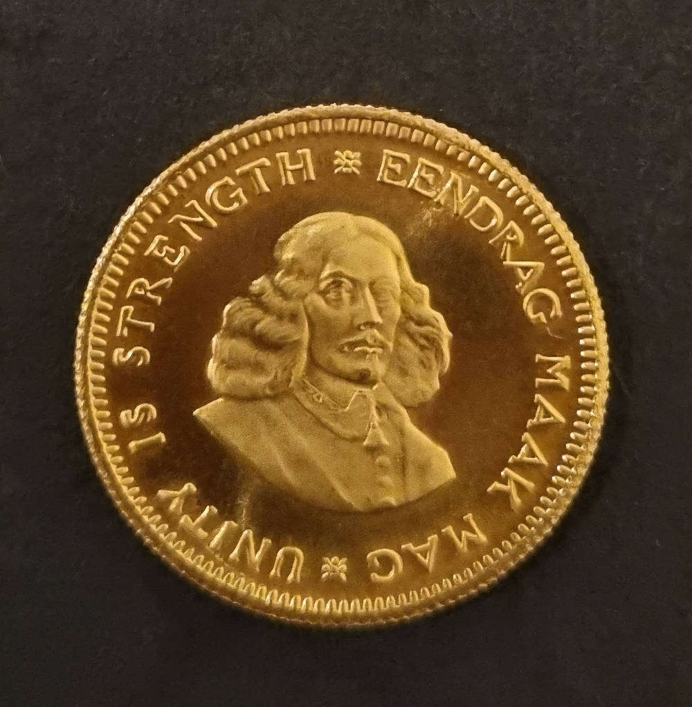 1975 South Africa 1 Rand Gold Coin  Rare Collectible, 3.66g Pure Gold