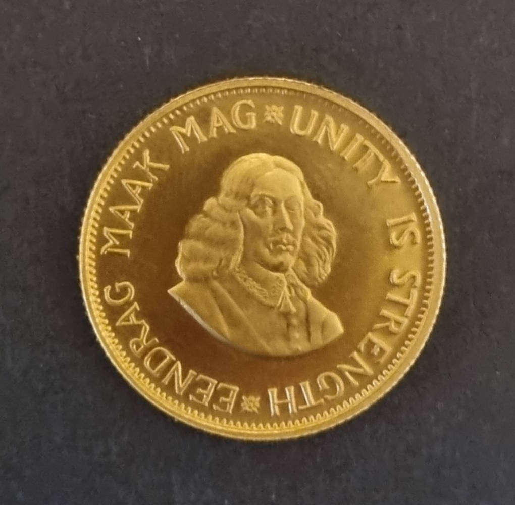 1975 South Africa Proof Set  Original SA Mint Case  Includes Gold & Silver Proof Coins