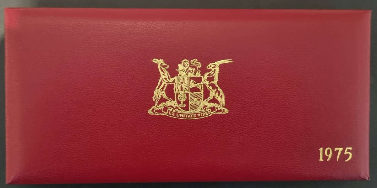 1975 South Africa Proof Set  Original SA Mint Case  Includes Gold & Silver Proof Coins