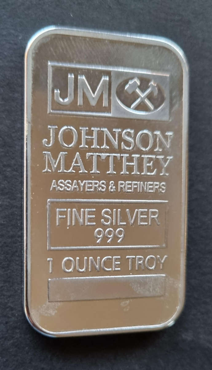 1 Ounce 999 Fine silver Bar - Johnson Matthey