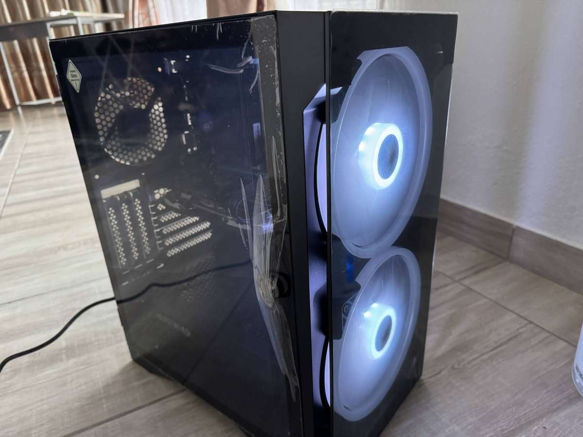 Gaming PC  i7 / RX 570 / 16GB RAM / 512GB SSD