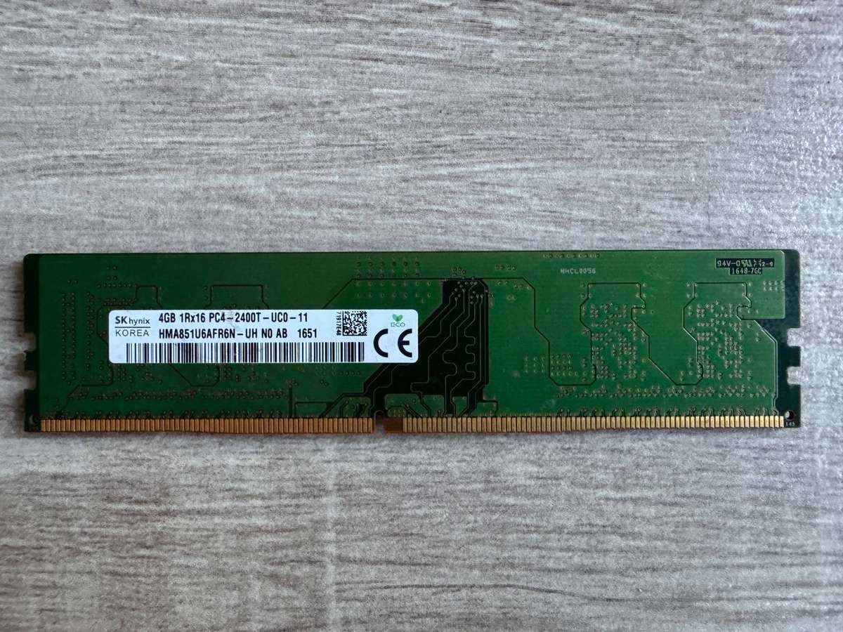 SK Hynix 4GB DDR4 Desktop RAM (2400MHz)