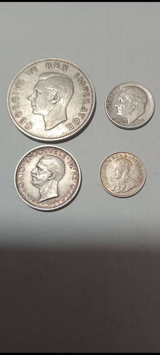 Mixed silver coins