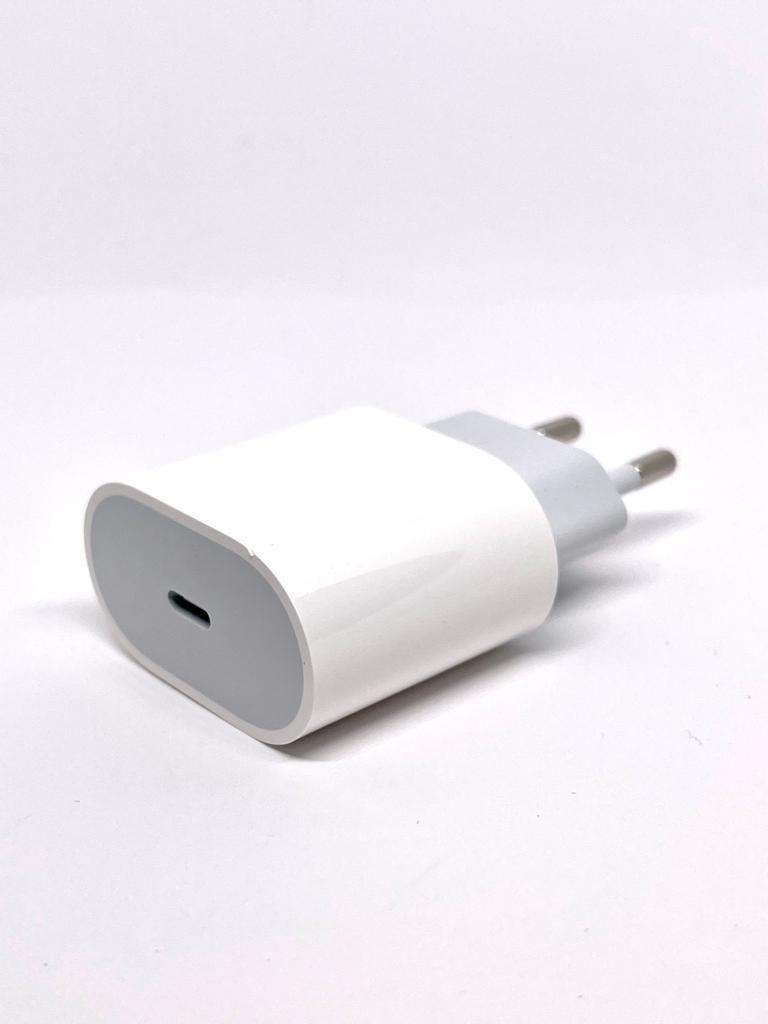 25 Watt USB C to Lightning Charger For Any Apple Device