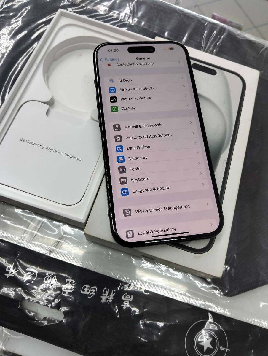 iPhone 15 128GB Smartphone