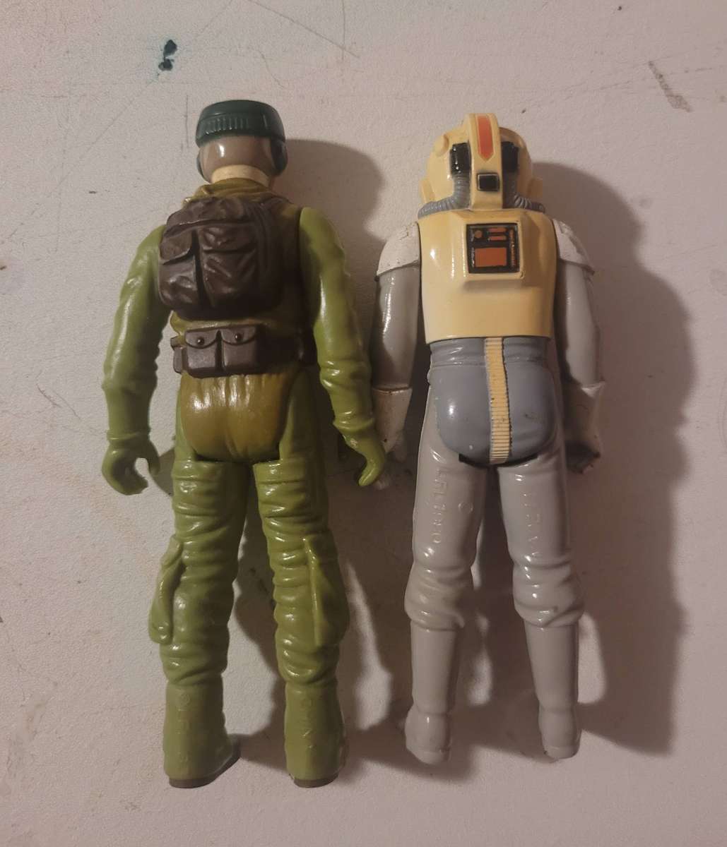 Vintage 1980 Star Wars Kenner action figures - AT AT Driver and Endor Trooper
