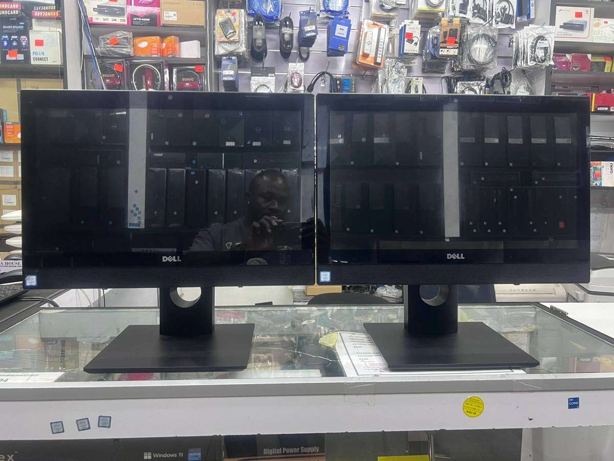 Dell Optiplex 3050 AIO PC Touchscreen  Core i5 7th gen  128ssd  8gb ram