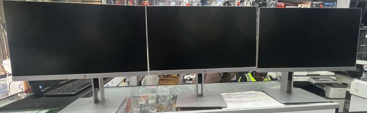 HP E223 22 Borderless EliteDisplay Monitor