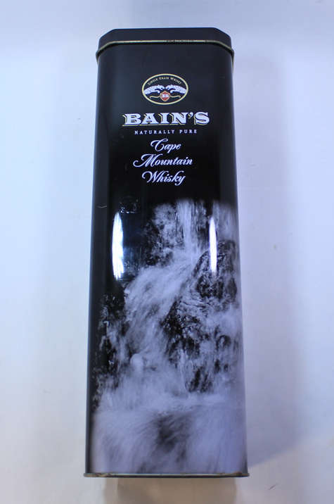 Bains Cape Mountain Whisky Presentation Tin