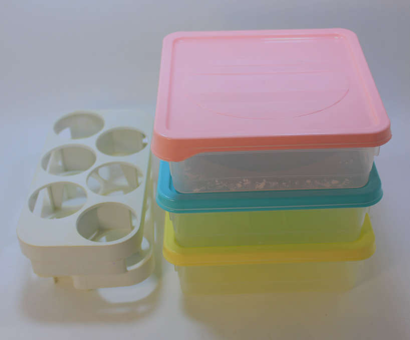 Assorted Evenu And Addis Plastic Containers For The Fridge and Kitchen