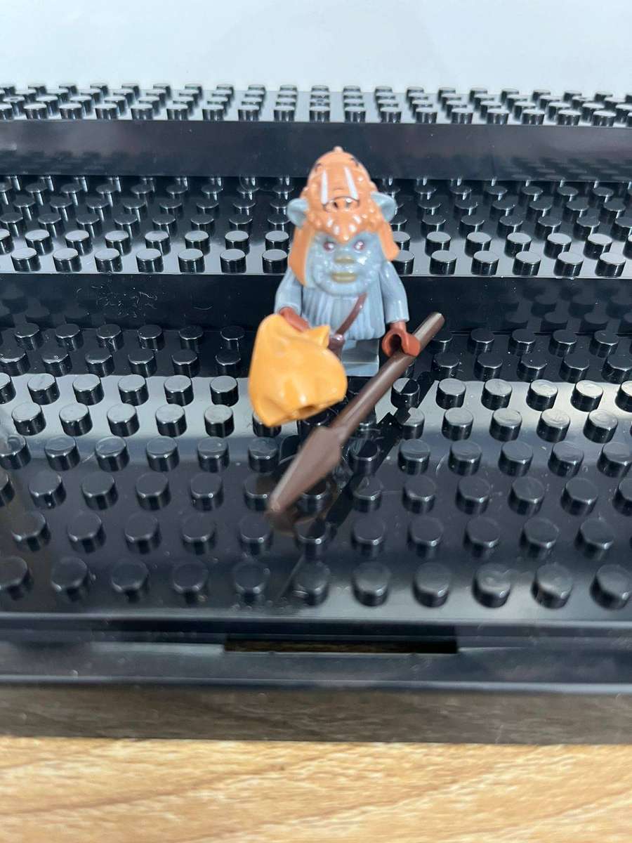 MINI FIGURES - EWOK