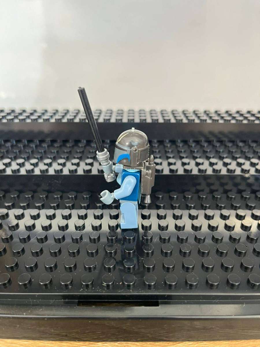 MINI FIGURES - MANDALORIAN DEATH WATCH