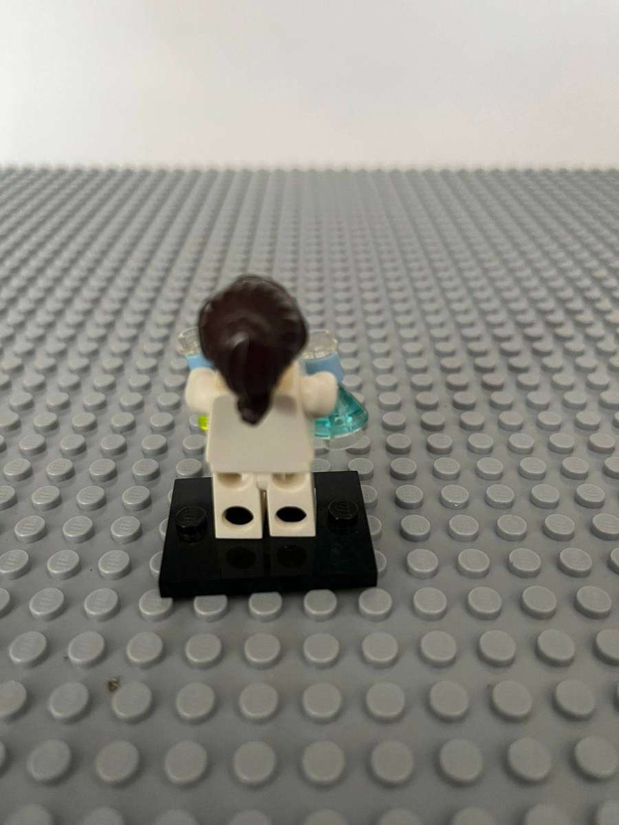 LEGO MINI FIGURES - Science Girl