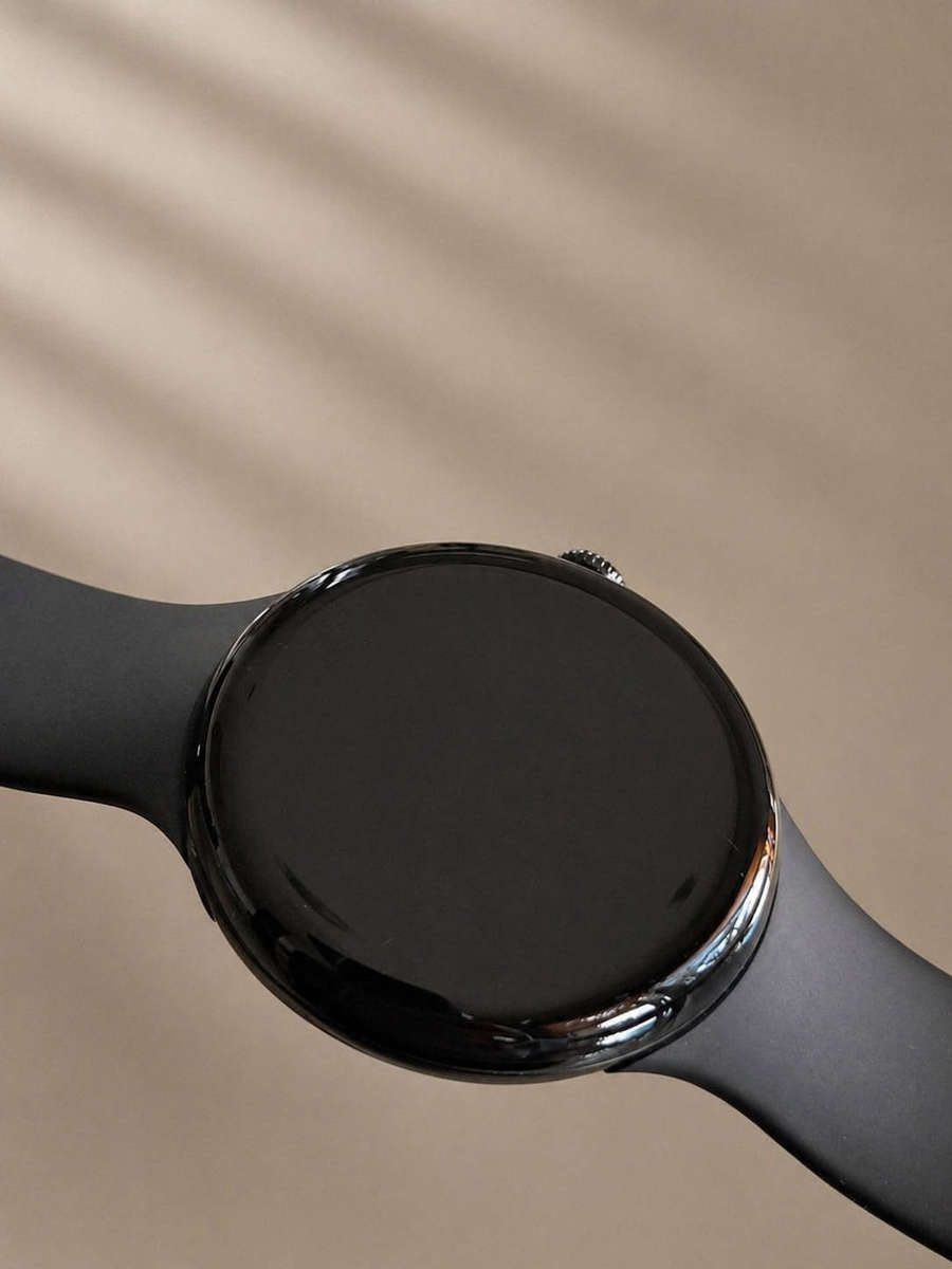 Google Pixel Watch 3 (45mm WIFI Black) BRAND NEW RETAIL VALUE- R9900