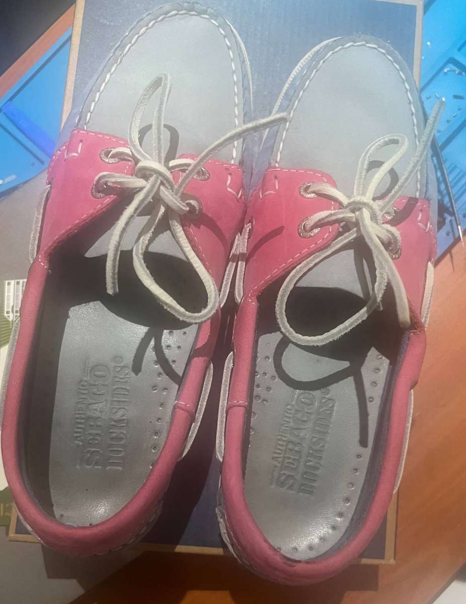 ORIGINAL AUTHENTIC SEBAGO DOCKSIDES SIZE 5 LADIES SLIP ON SHOES