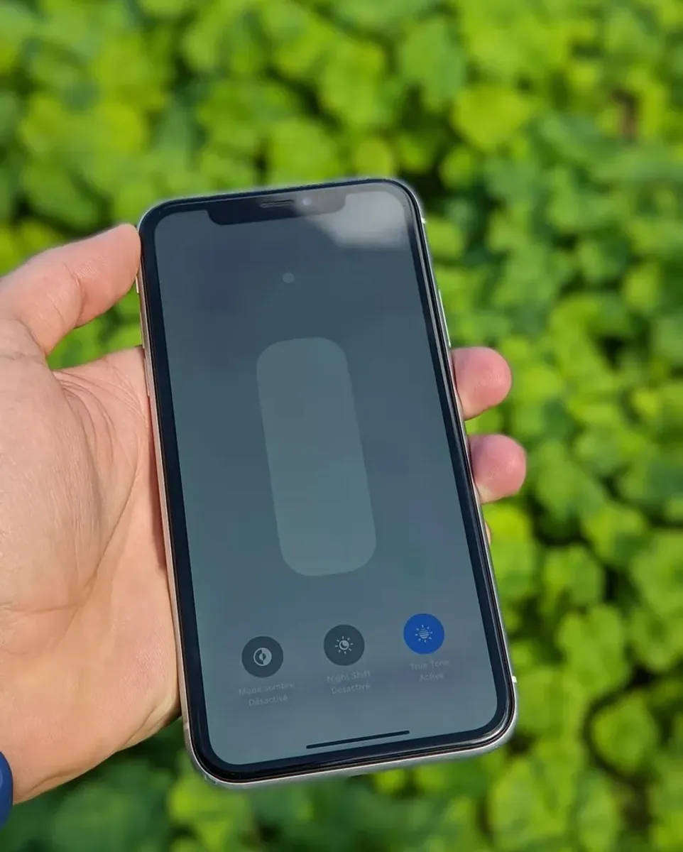 Brand new iPhone XR 64GB
