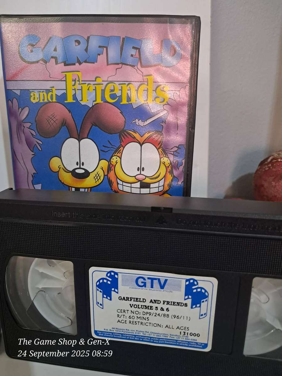 VHS:  Garfield & Friends Volume 1 -12 1997/1998