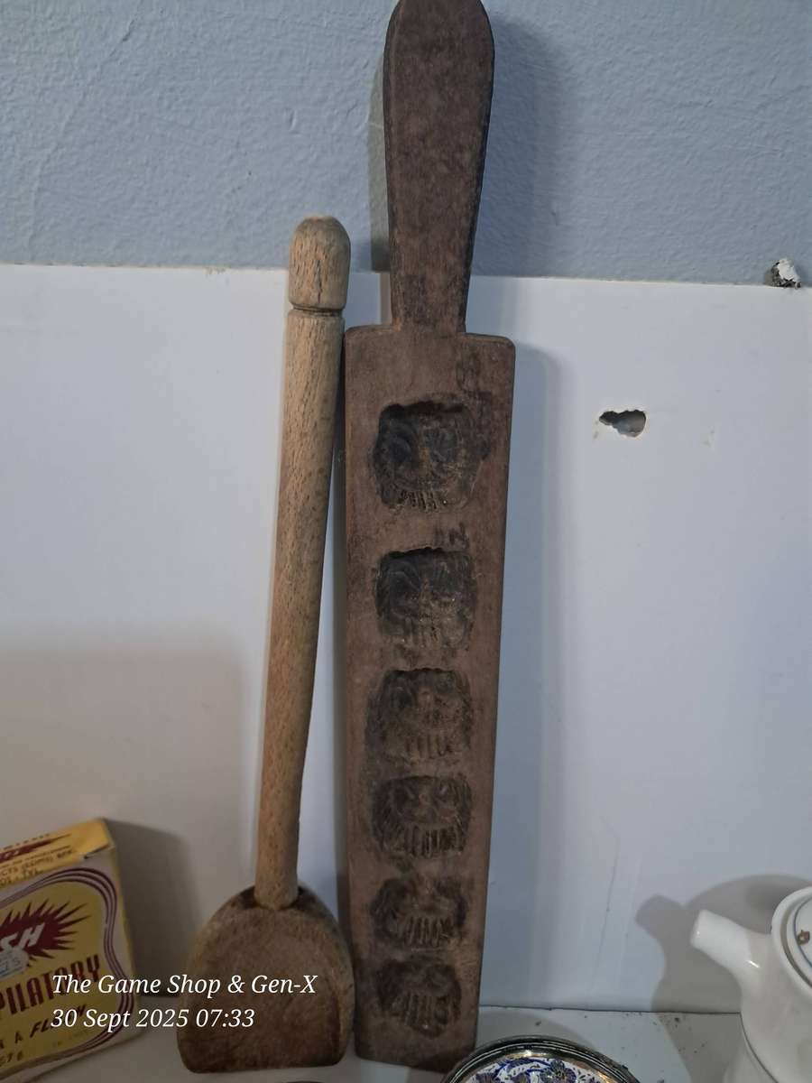 Job lot of small antiques/Vintage Items