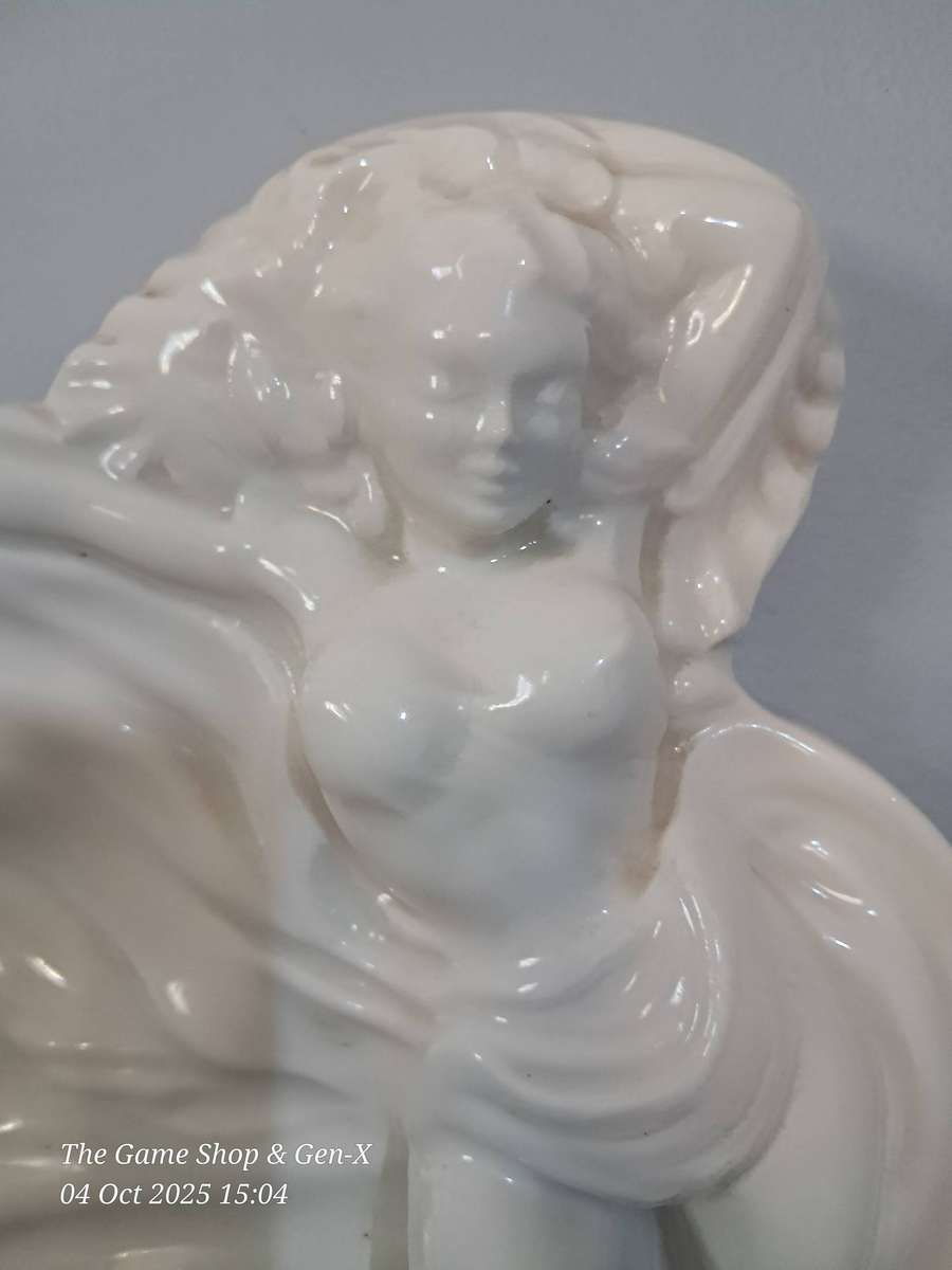 Glass Lady Wall decor