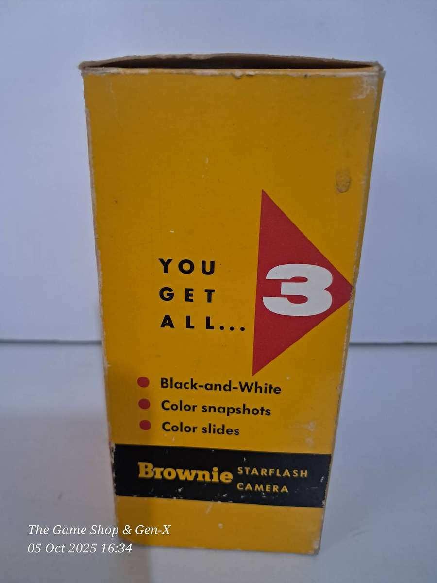 Vintage Brownie Starflash Camera
