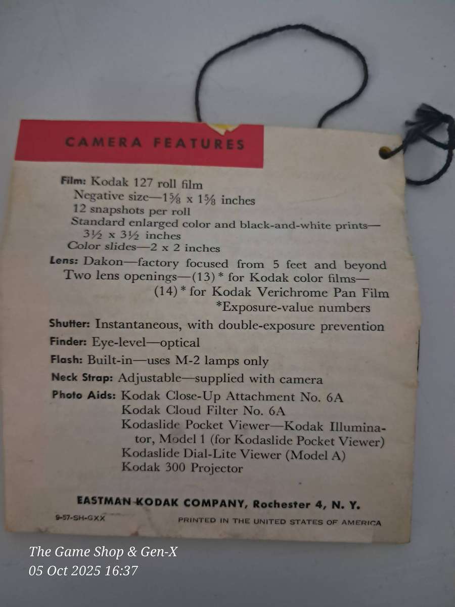 Vintage Brownie Starflash Camera