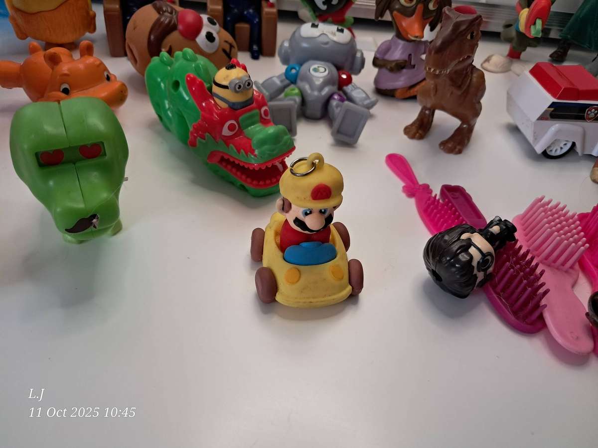 Collectible toys - Big Job-lot