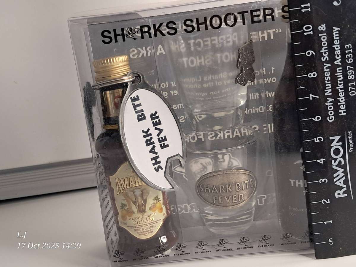 Sharks Shooter Set - Still sealed