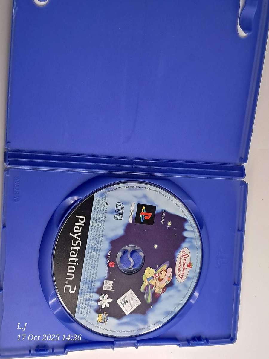 PS2 Strawberry shortcake Game & the doll