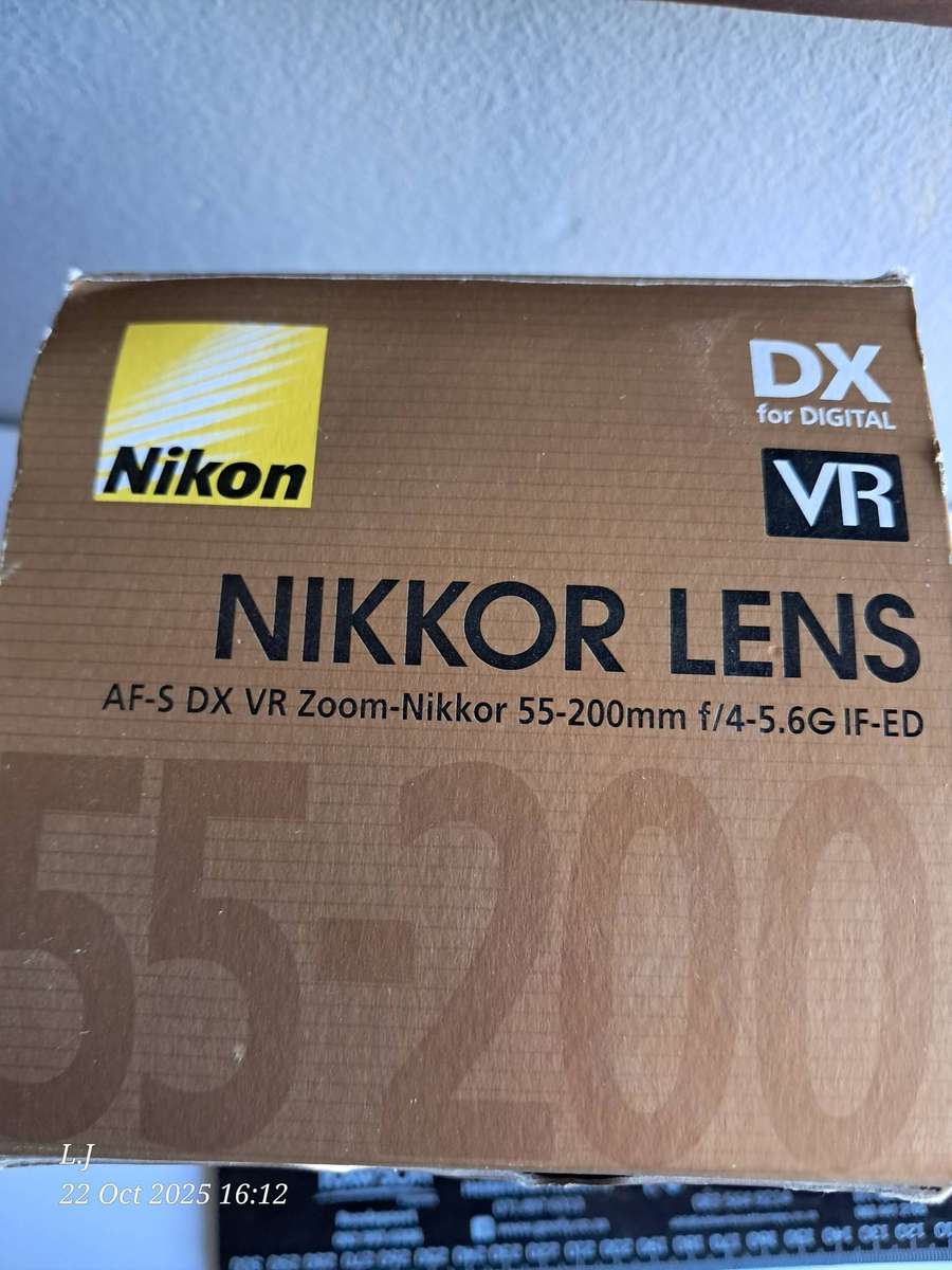 Nikon Nikkor Lens