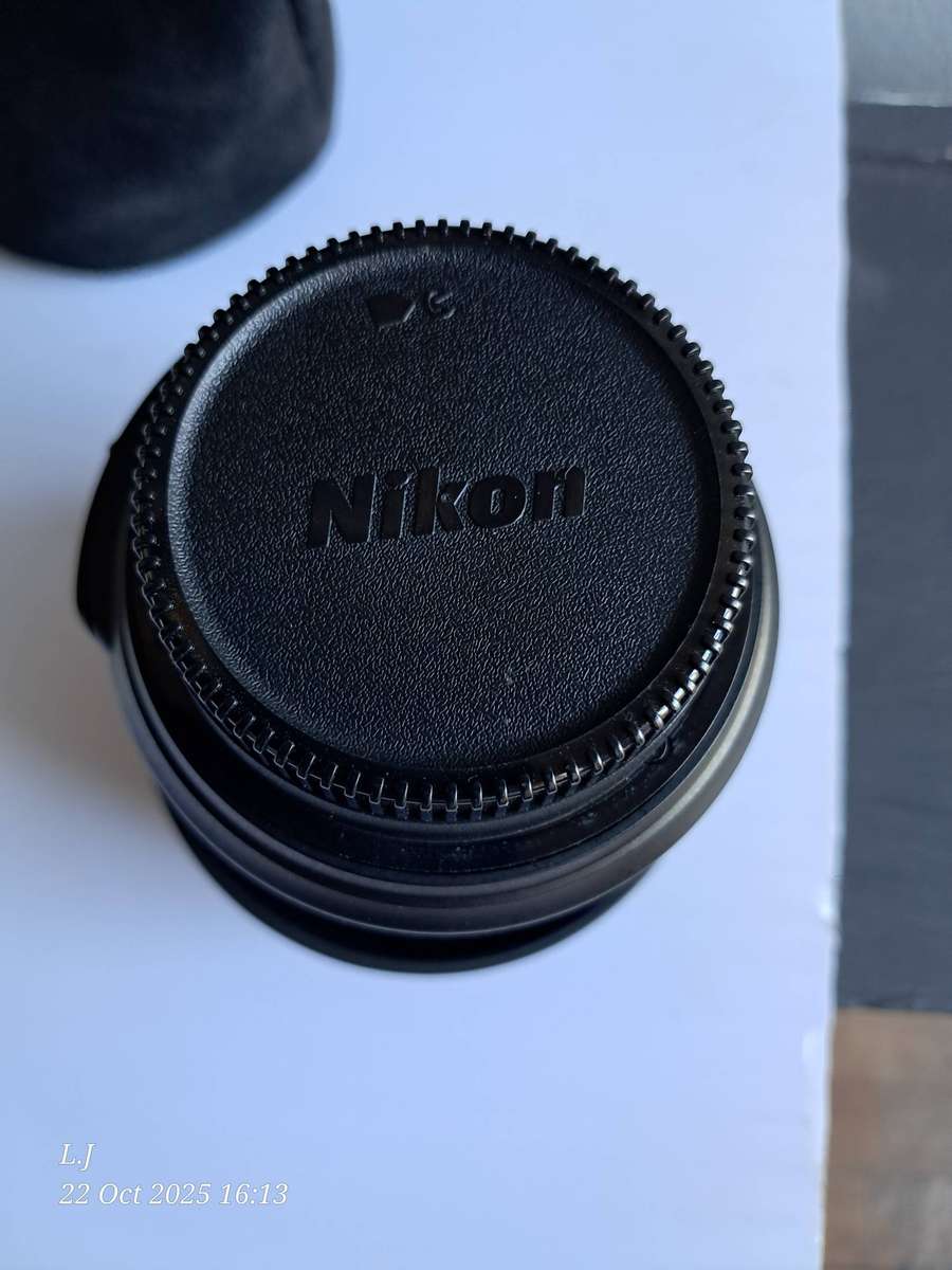 Nikon Nikkor Lens