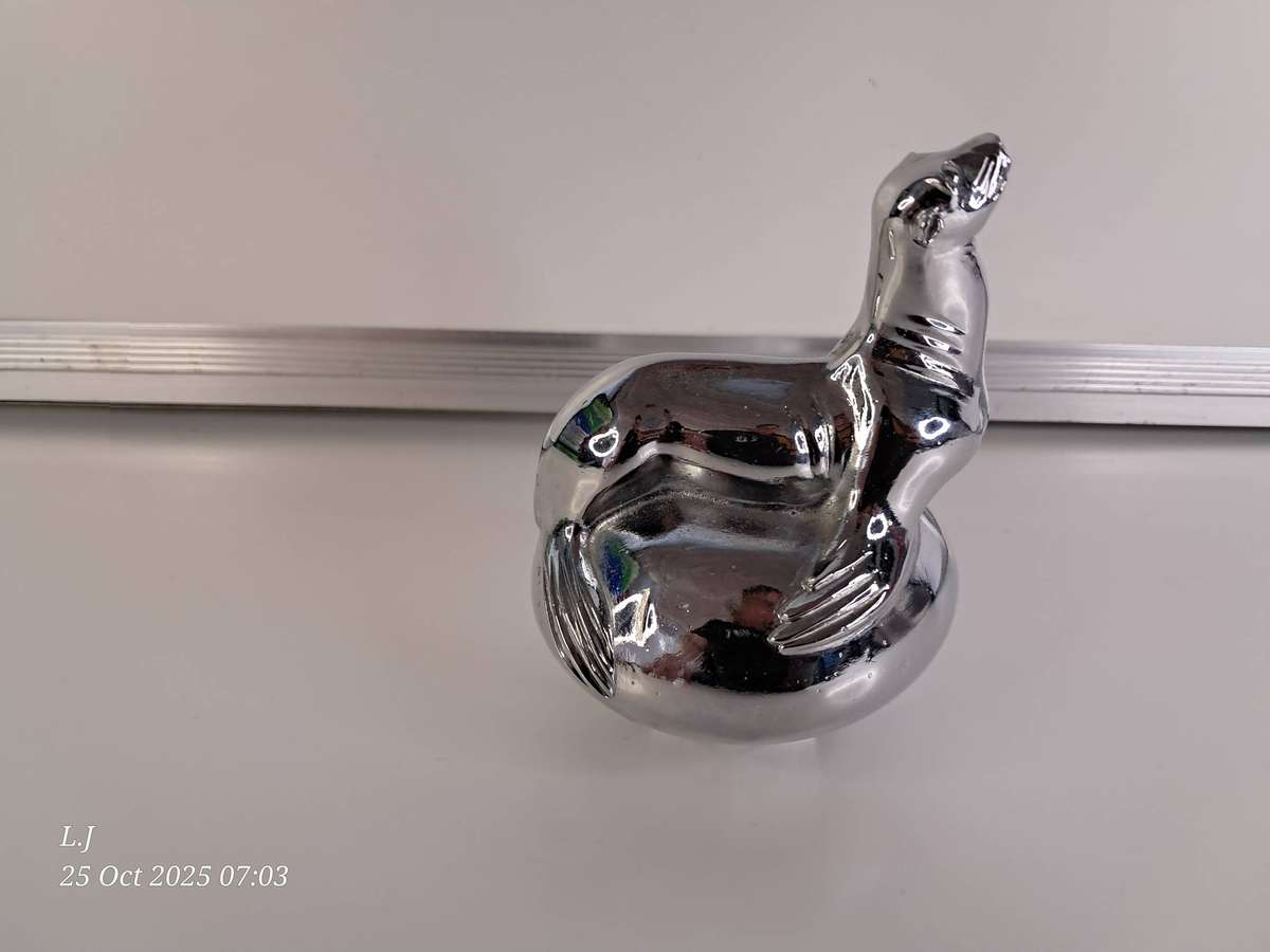 Vintage Radiator Cap/Mascot