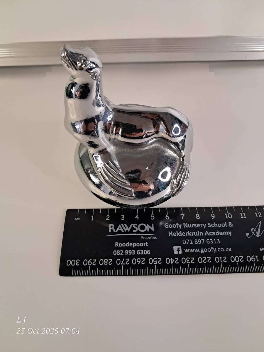 Vintage Radiator Cap/Mascot