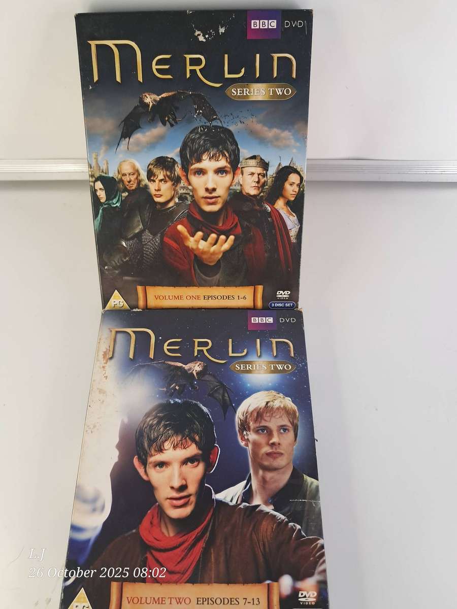 Merlin - Season 2 Volume one & two
