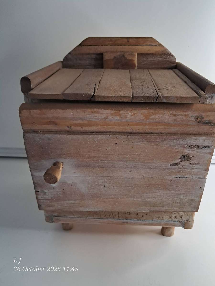 Wooden handmade Wash table toy