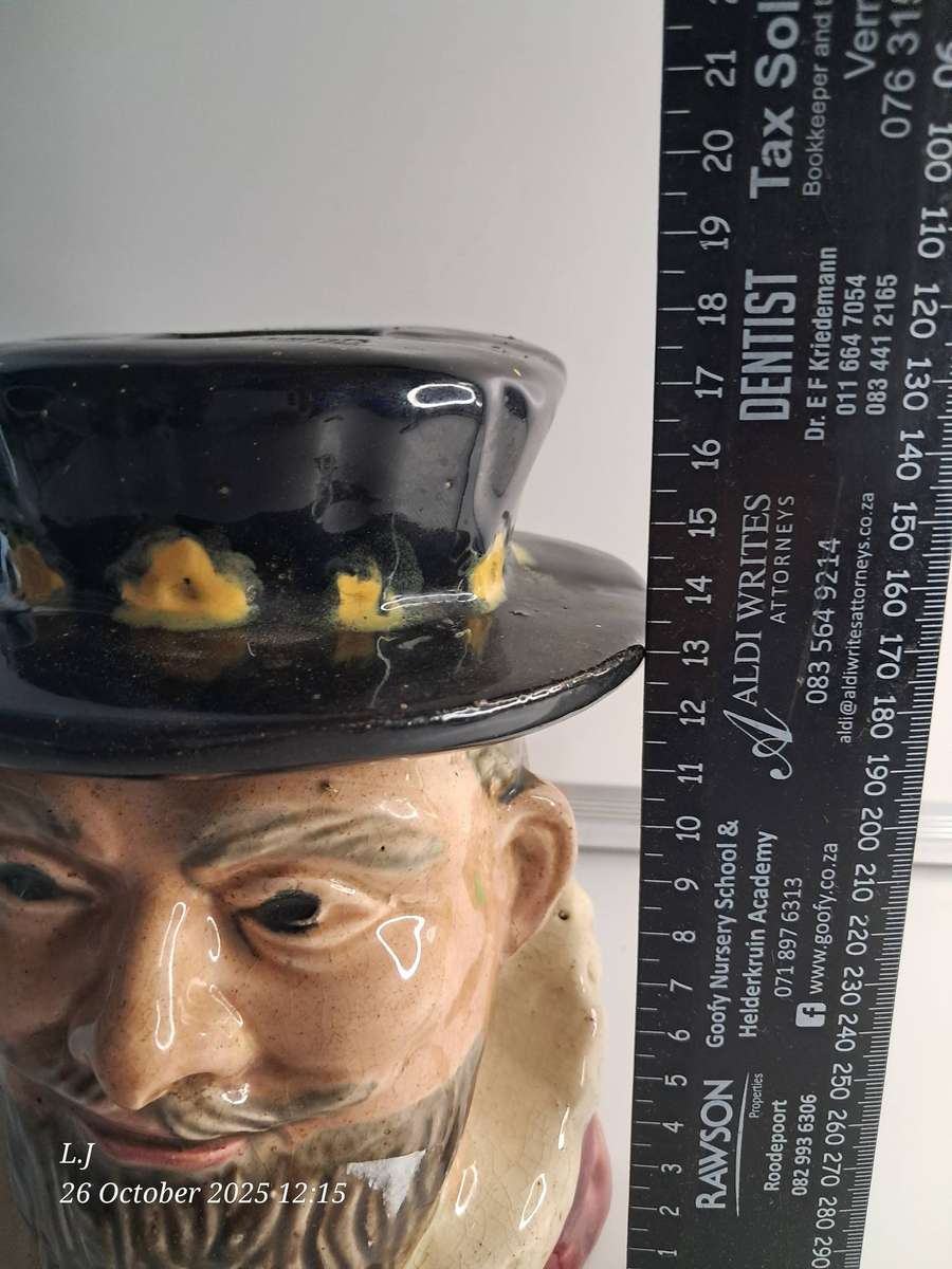 Vintage Cigar & match holder & striker