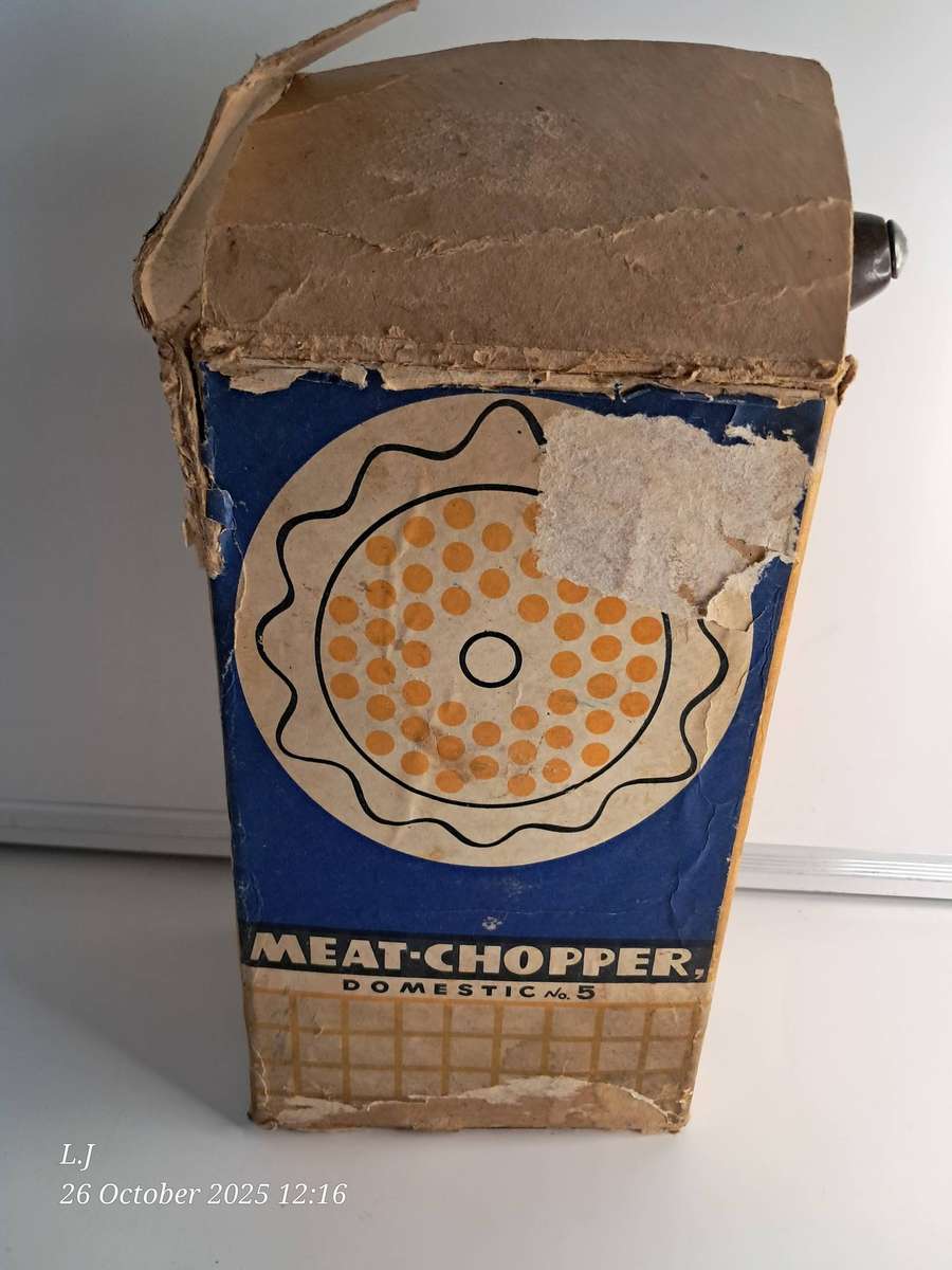 Vintage meat Chopper Domestic Nr 5