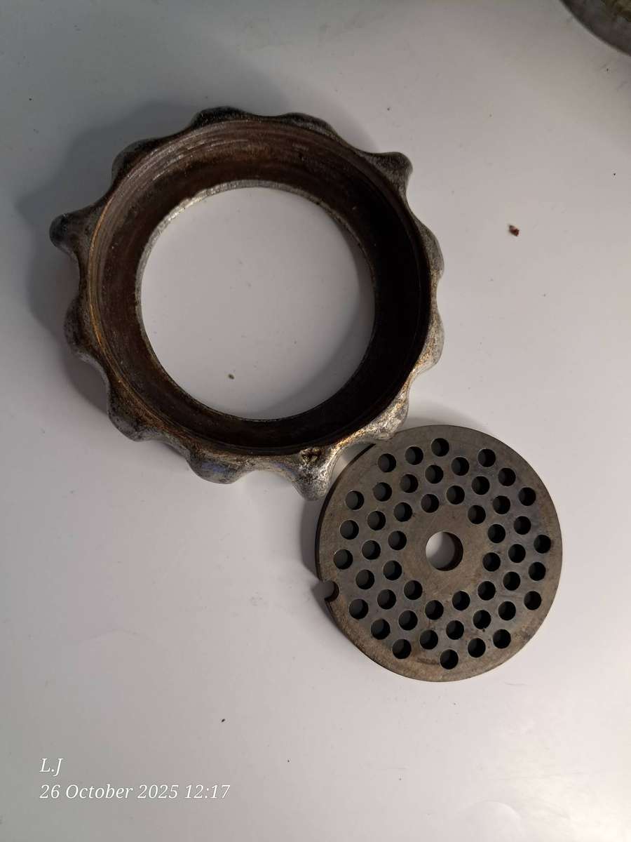 Vintage meat Chopper Domestic Nr 5