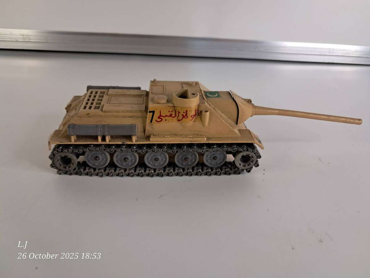 Collectible Die-Cast model of a Soviet SU-100 Tank destroyer